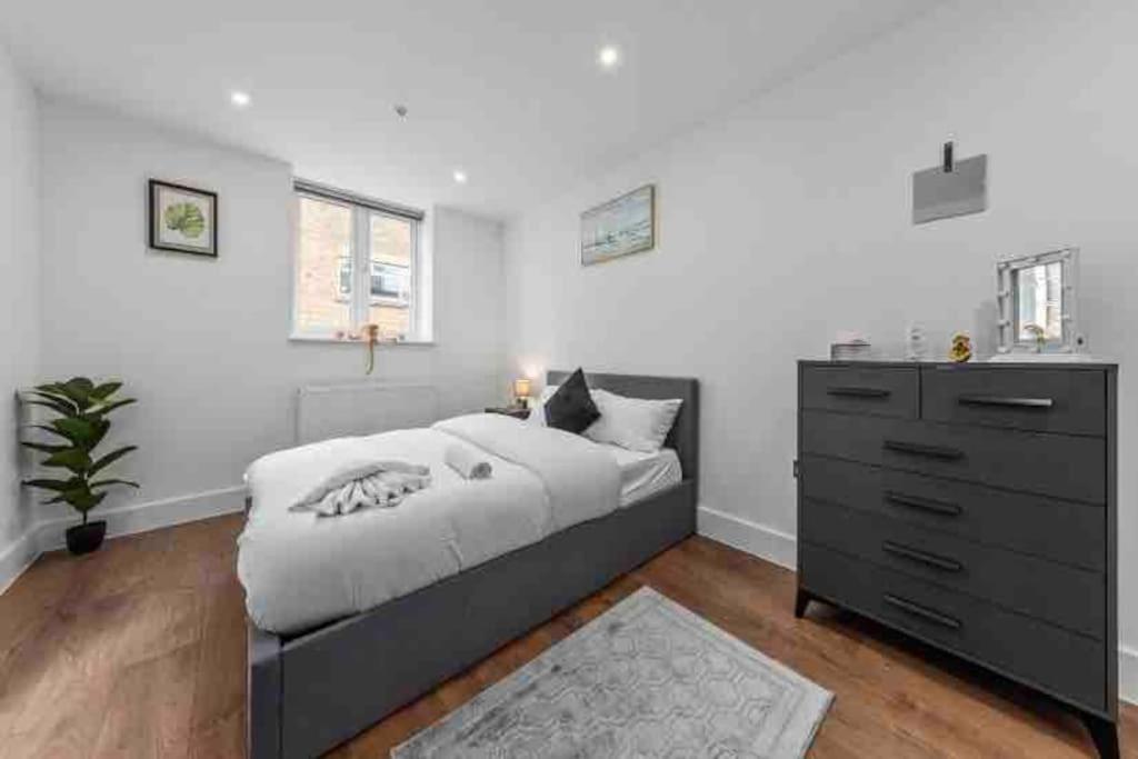 דירות Cozy Flat Near London Eye/ Victoria / Vauxhall מראה חיצוני תמונה