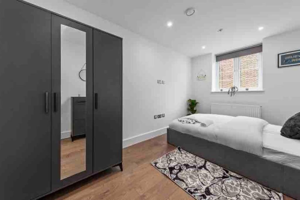 דירות Cozy Flat Near London Eye/ Victoria / Vauxhall מראה חיצוני תמונה